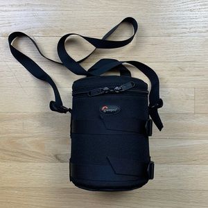 NWT Lowepro Lens Case LC 4S